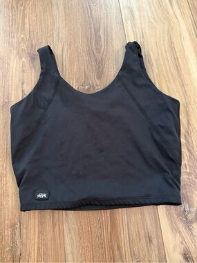 Tiger Friday black sports bra crop top adult medium.